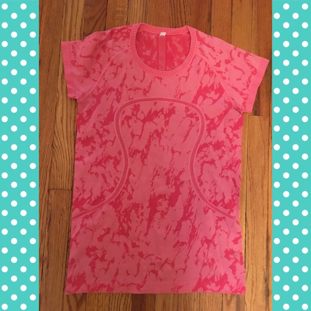 Lululemon Swiftly Tech Short Sleeve Sz10
